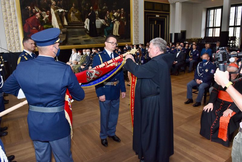 244289501_6470643456309616_2382769215580845848_n